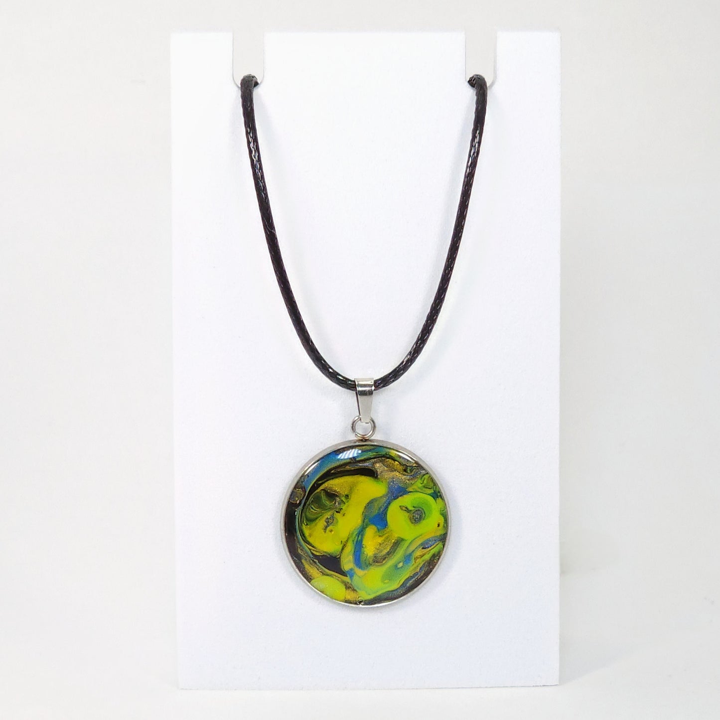 Alien Juice Necklace