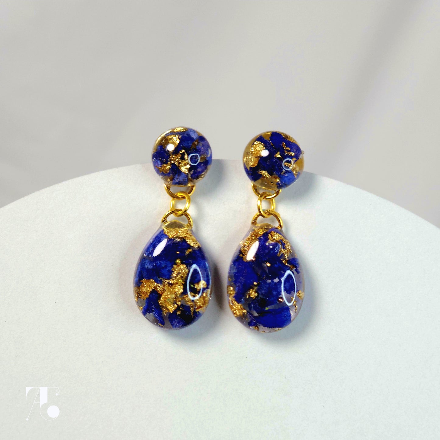 Botanical Blue Elegance Collection