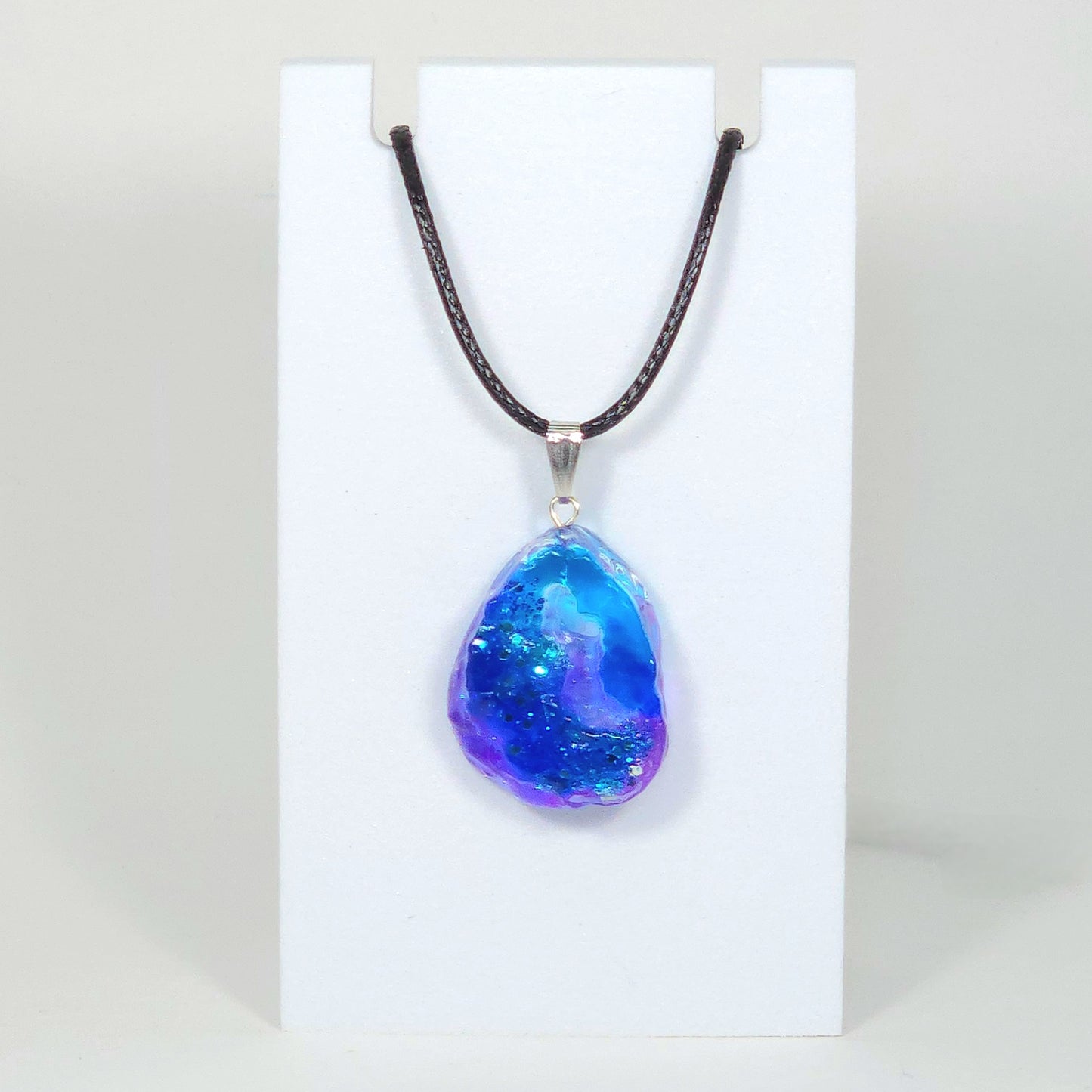 Ice Geode Pendant Set