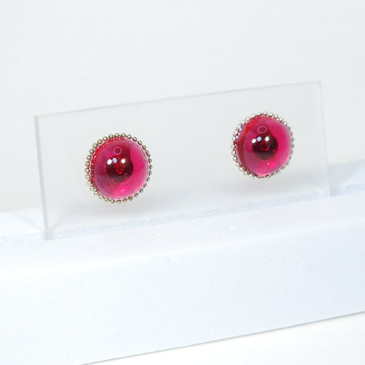 Gum Dot Stud Earrings